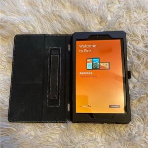 Amazon Kindle Fire HD 8 Tablet (7th edition)